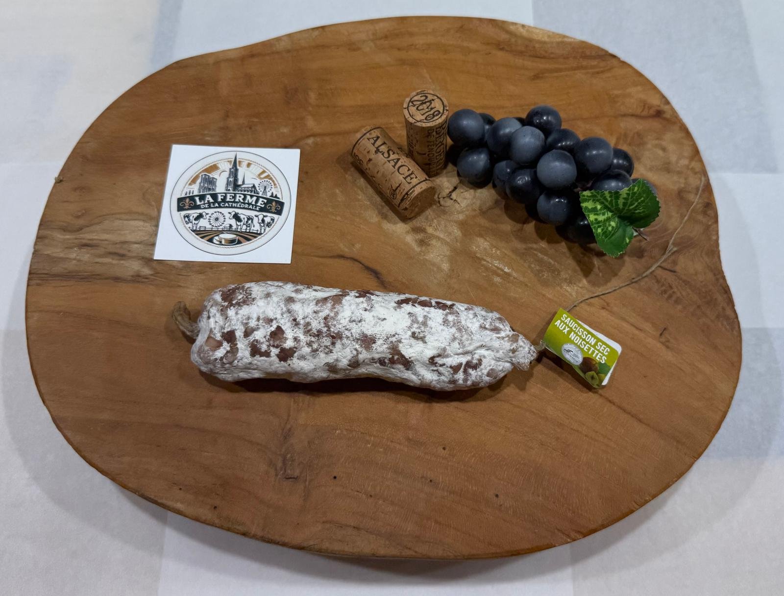 Saucisson sec affiné, accord avec un verre de vin